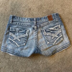 BKE Low Rise Women Jean Shorts - Style: Madison - Size 26